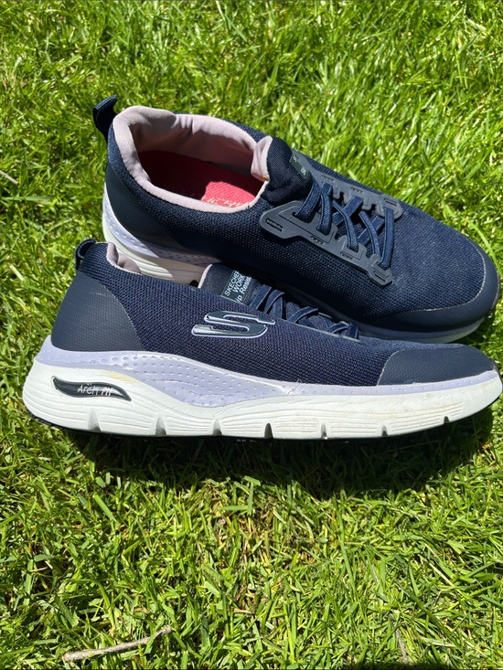 Skechers Other - Skechers Navy and White Slip-Resistant Athletic Sneakers, slip right in